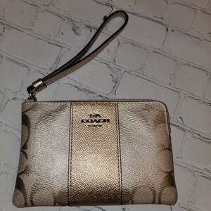 Coach F38655 Wristlet Wallet Gold Metallic Leather